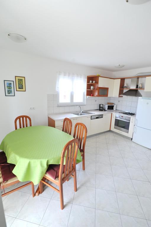 Villa Luna With Seaview Petrcane Bagian luar foto
