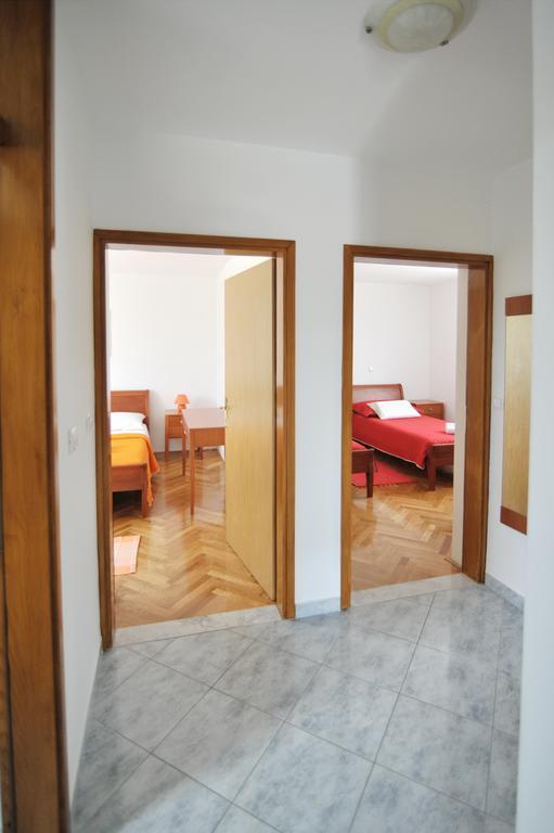 Villa Luna With Seaview Petrcane Bagian luar foto