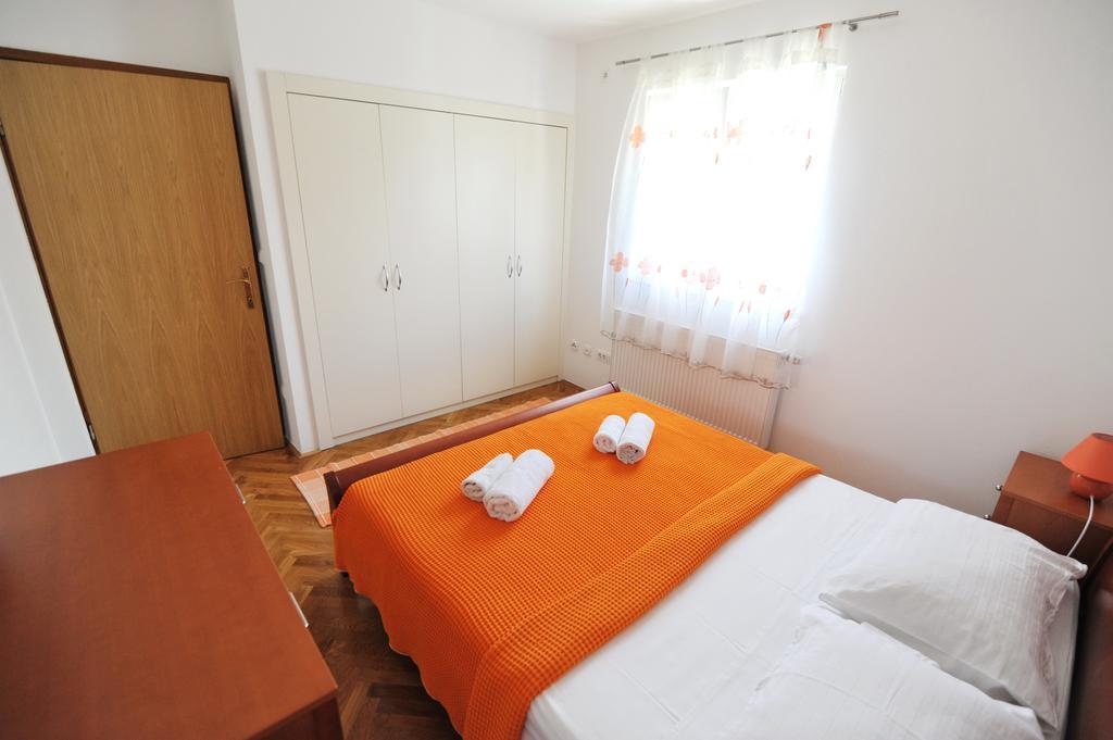 Villa Luna With Seaview Petrcane Bagian luar foto