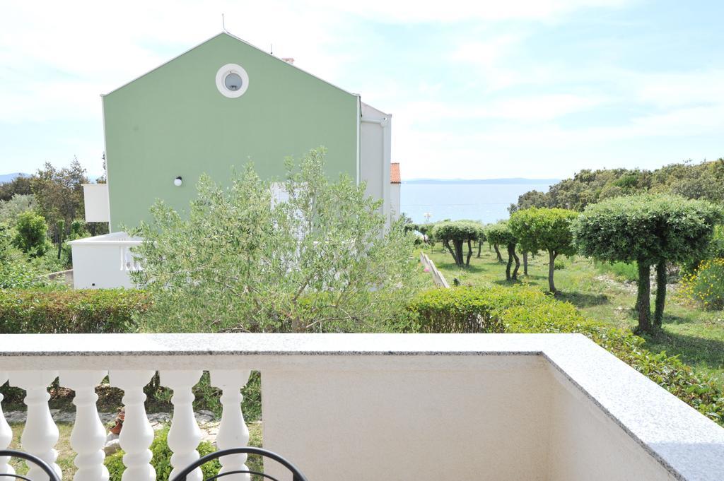 Villa Luna With Seaview Petrcane Bagian luar foto