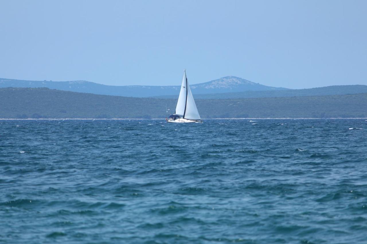Villa Luna With Seaview Petrcane Bagian luar foto